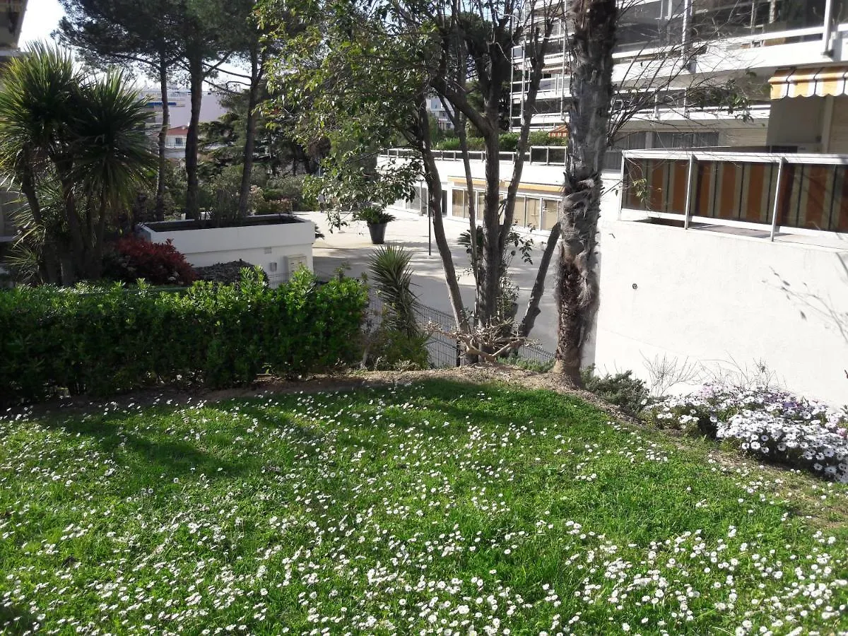 Le Corinthe Studio Apartment Antibes 0*,  France